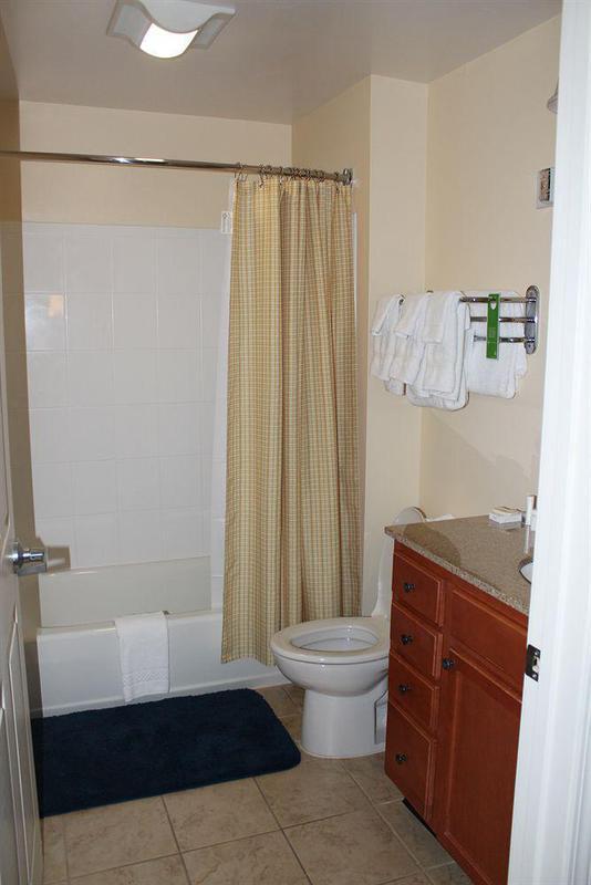 Towneplace Suites By Marriott Clinton At Joint Base Andrews Экстерьер фото