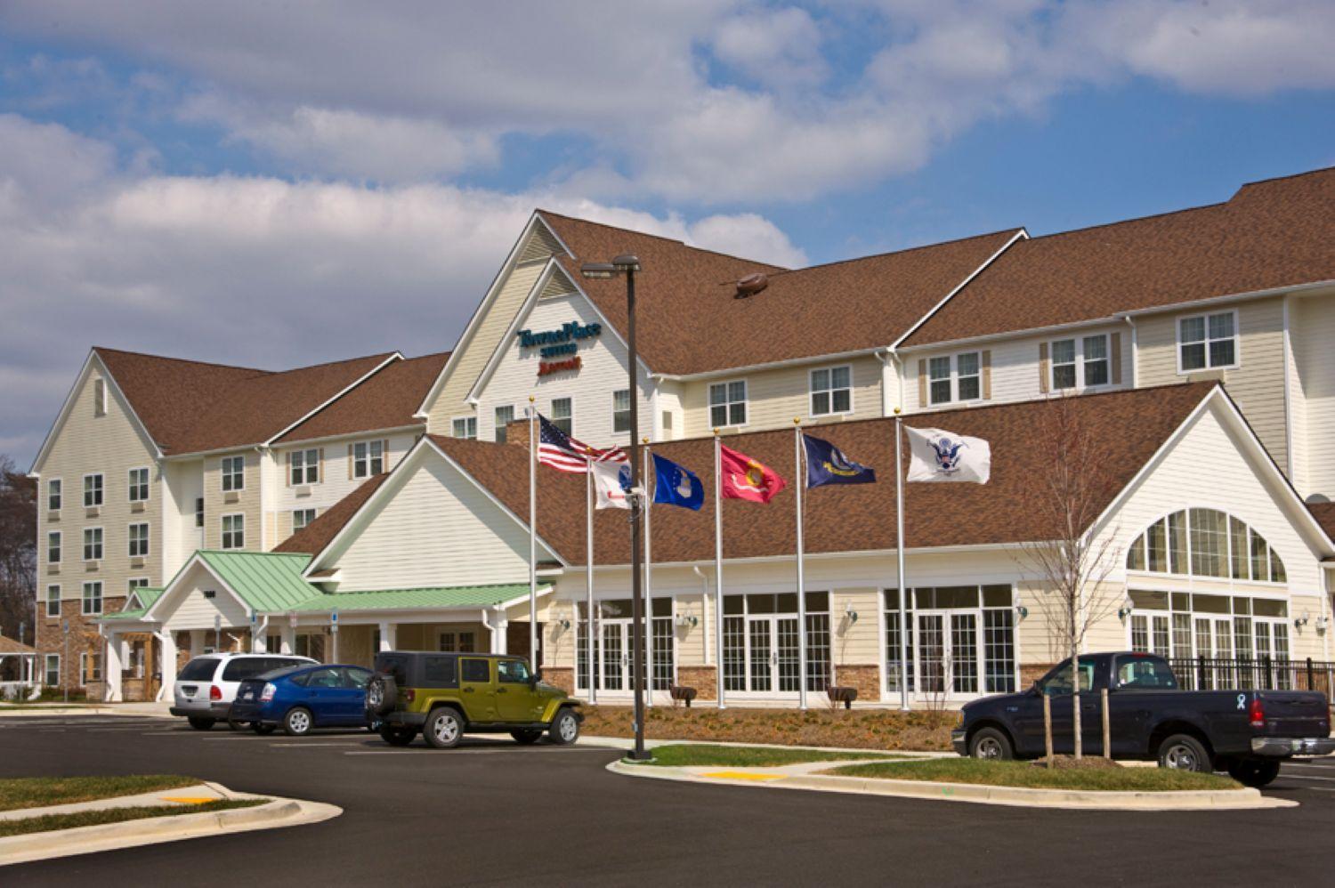 Towneplace Suites By Marriott Clinton At Joint Base Andrews Экстерьер фото