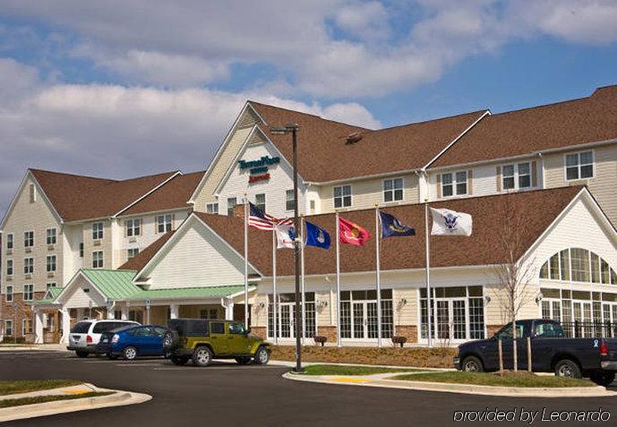 Towneplace Suites By Marriott Clinton At Joint Base Andrews Экстерьер фото